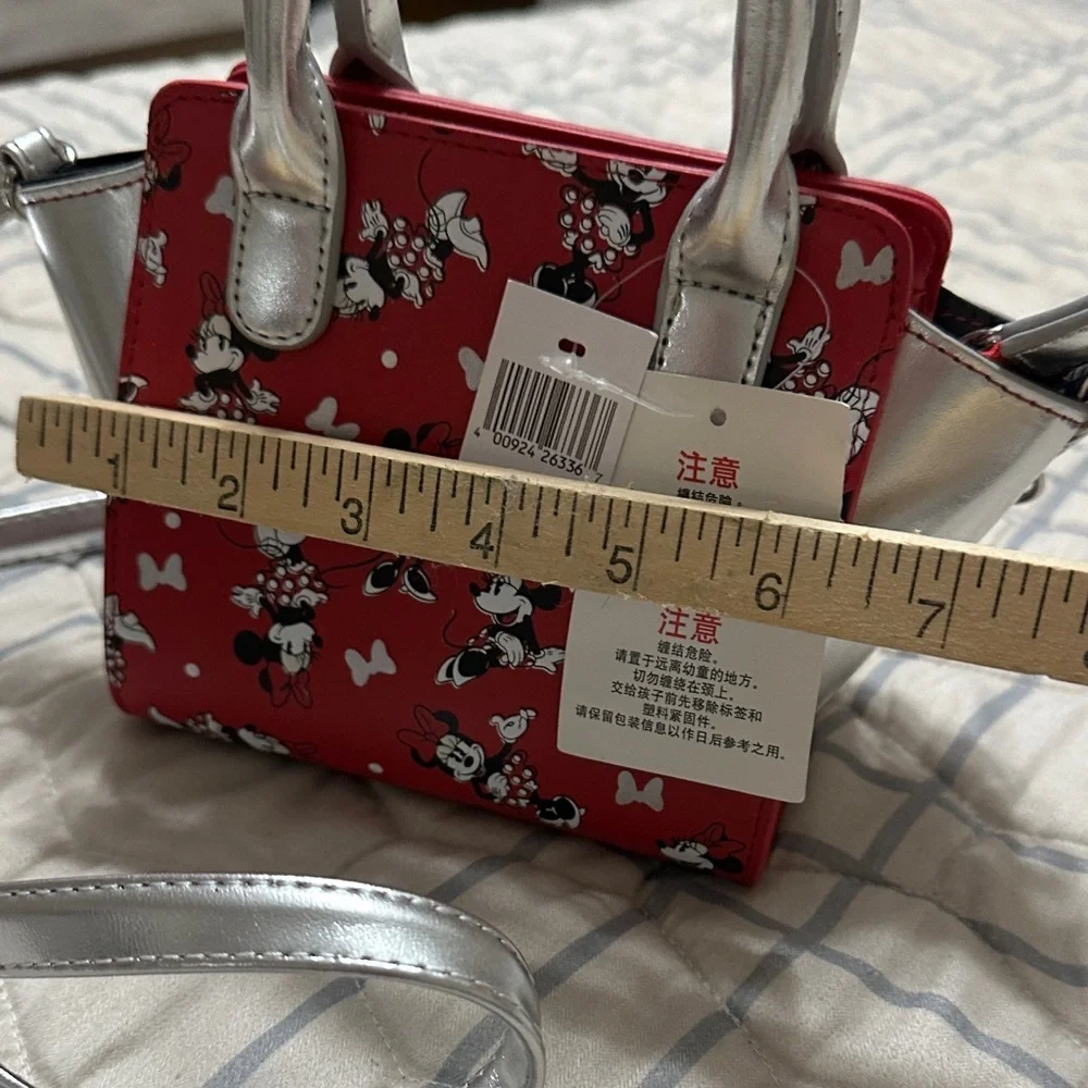 NWT Minnie Mouse kids purse